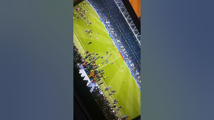Espanyol fans attack Barcelona