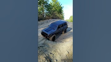 RC Jeep Cherokee XJ Injora clone Axial SCX10 II