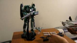 1/60 Macross Frontier RVF-25 Ghost and Weapons set