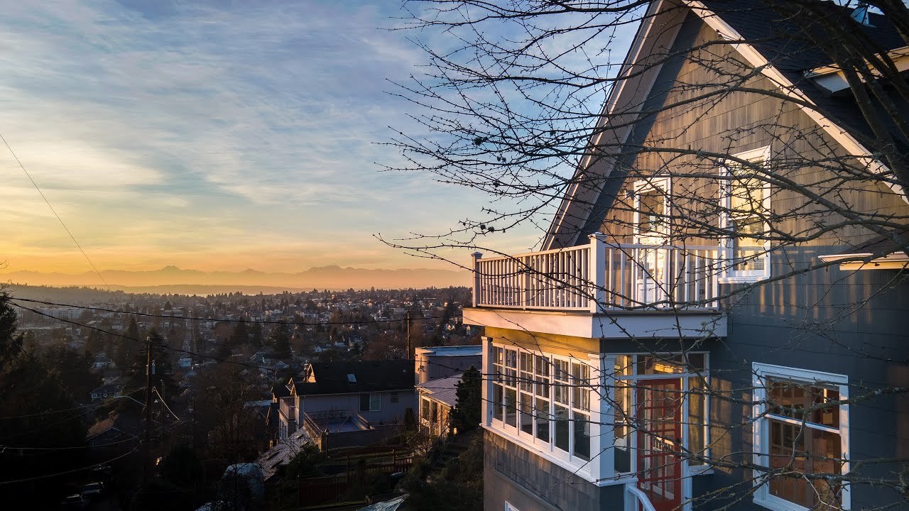 Phinney Ridge Home For Sale - 134 NW 59th Street, Seattle WA 98107