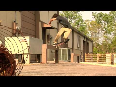 DC SHOES: EVAN SMITH: SKATEBOARDING IS FOREVER