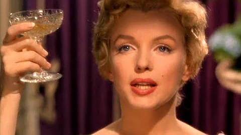 Marilyn Monroe In "The Prince And The Showgirl"  -...