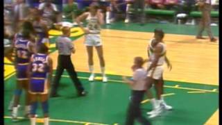 What Xavier McDaniel thinks of Wichita State basketball