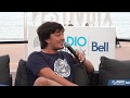 Capture de la vidéo Émile Bilodeau En Entrevue À La Radiofestivoix Bell