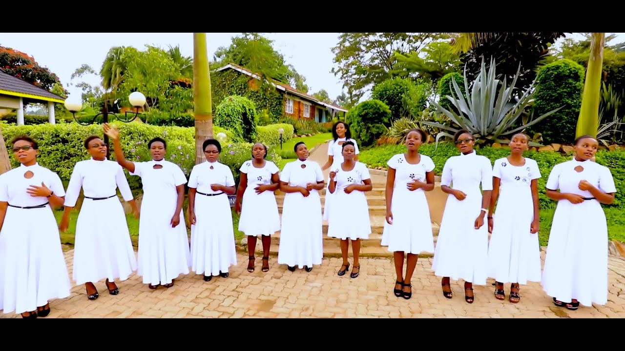 NIIKUFICHE NINI BY REVIVERS MINISTERS  OFFICIAL VIDEO   VIDEO BY SAFARI AFRICA MEDIA