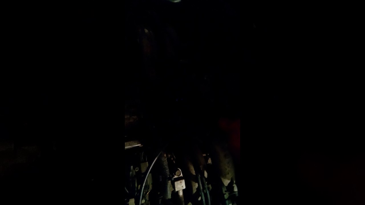 Катушка зажигания пробивает - YouTube