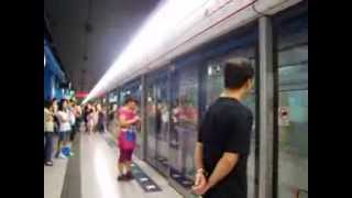 【**有得亦有失】荃灣綫 M-Train A166-A111 於美孚站一號月台突然清客及不載客駛離一號月台