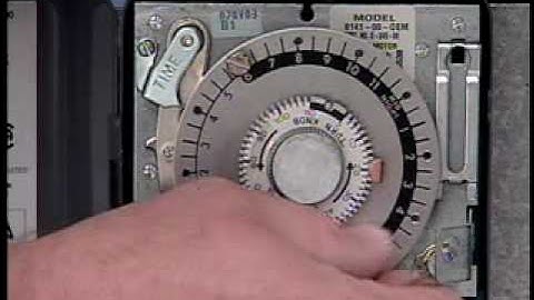 HOW TO SET DEFROST TIMER ON YOUR TRUE FREEZER