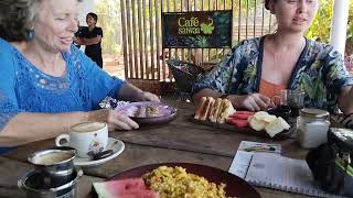 breakfast at Saawar Cafe' South Cliff Varkala ♥ India