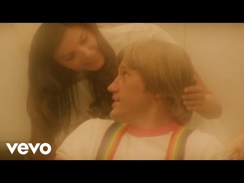 Foo Fighters - Chris Mishomotahama Personal Clip (Long Road To Ruin Extra) Thumbnail image