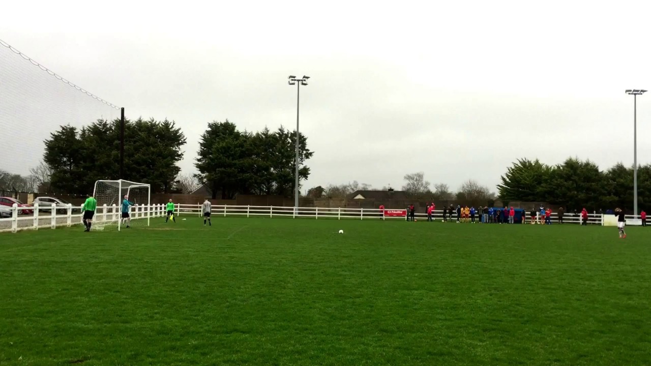 Avenue Utd v Leeside