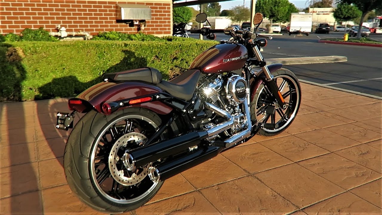 Spesifikasi Harley Davidson Breakout 2021 Detail Dan Fitur Oto