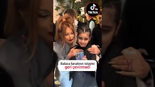 Xalq Artisti Aygün Kazımova Onunla Şəkil Çəkdirmək Istəyən Balaca Fanatının Istəyini Geri Çevirmədi