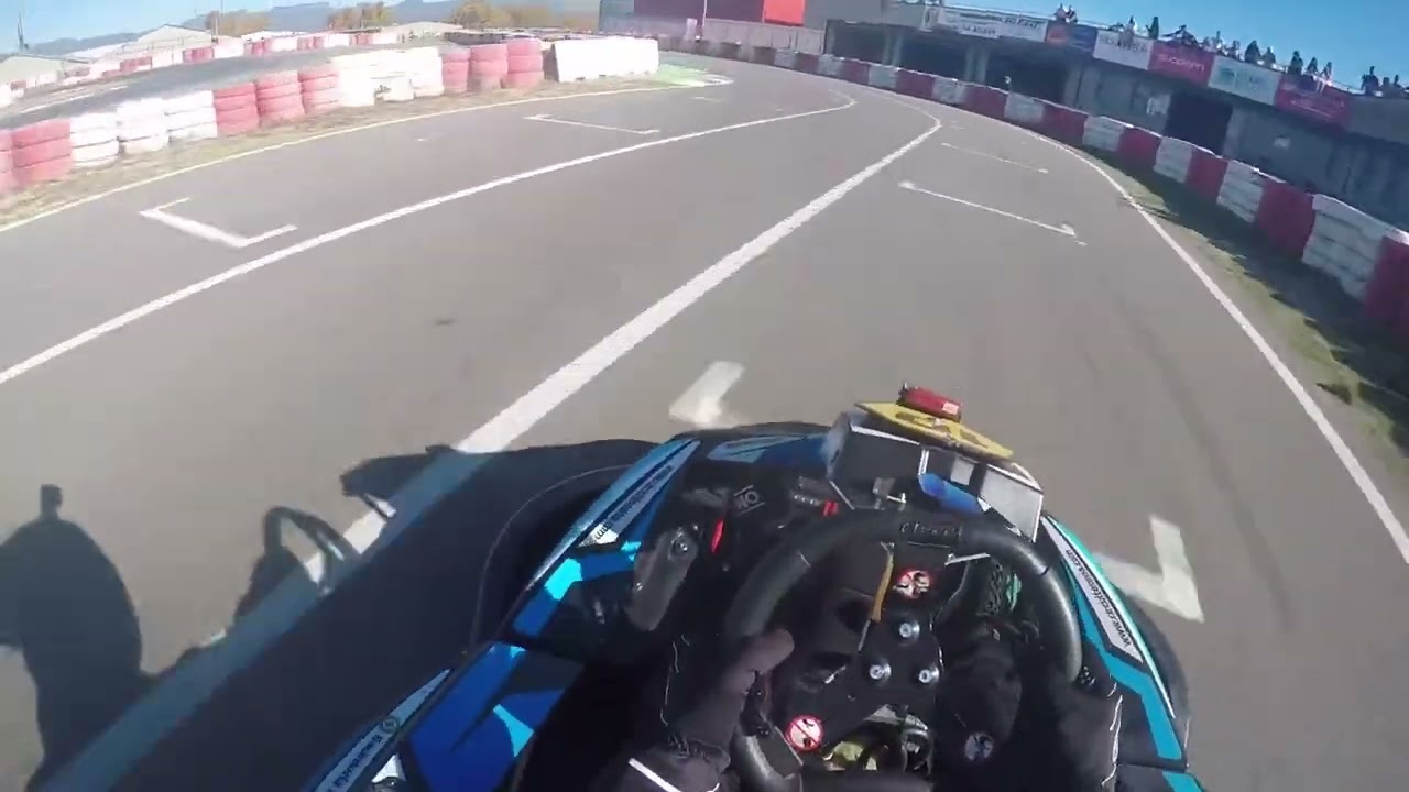 Vic corto inverso. Final C1 del 8° GP en Craksracing 2023