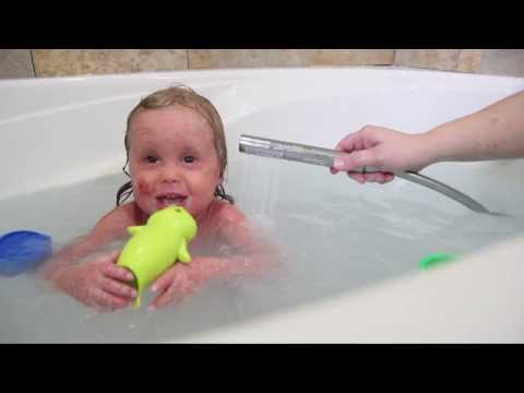 MicroSilk® oxygen bathing for dry, irritated skin associated with Ichthyosis, Mary Elizabeth&rsquo;s Story