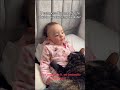 Мамин инстинкт: Кошка заботится о малыше 😻