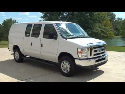 2010 ford econoline passenger van