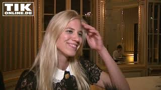 Larissa Marolt über ihr "Doppelleben": Model, Schauspielerin und Hotelierin!