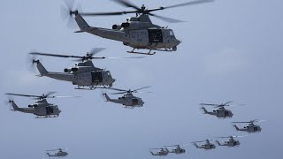 미 해병대 경공격헬기비행대의 AH-1Z '바이퍼',  UH-1Y '베놈'  헬기 대규모 출격 훈련