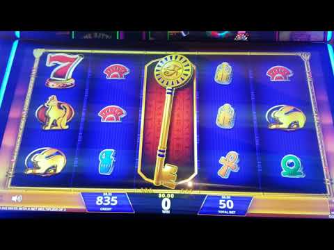 LIVE DD..WHAT HAPPENS IN VEGAS HAPPENS ‼️😝🎰☄️#shortsfeed #casino #viralvideo #dirtydiana