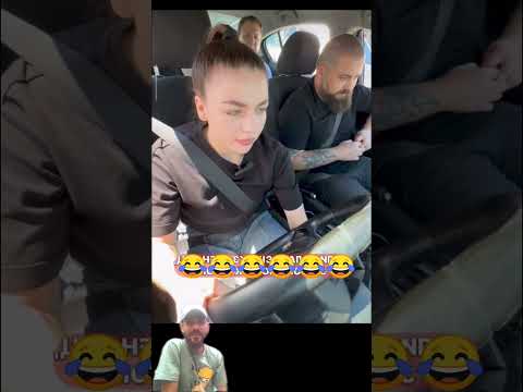 احسن مدرب سياقة لمذا يعمل تلك الحركات مدرب سياقة حركات تعليم سياقة سيارات