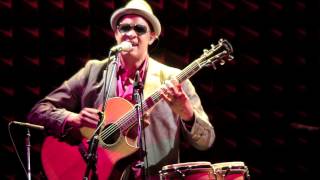 Raul Midón - Sunshine, I Can Fly (Live) chords