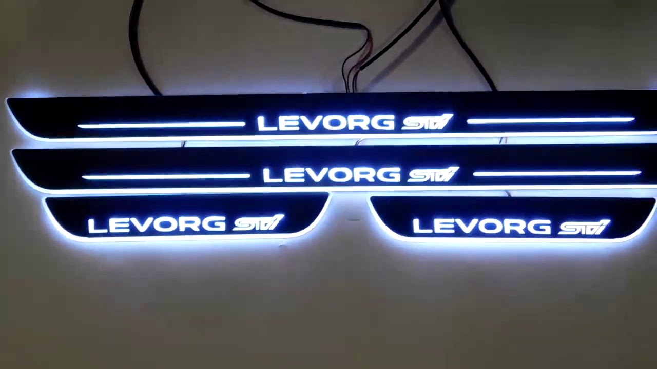レヴォーグSTI LEVORG STI VMG VM4 LED スカッフプレート 流れる 白 ホワイト シーケンシャル