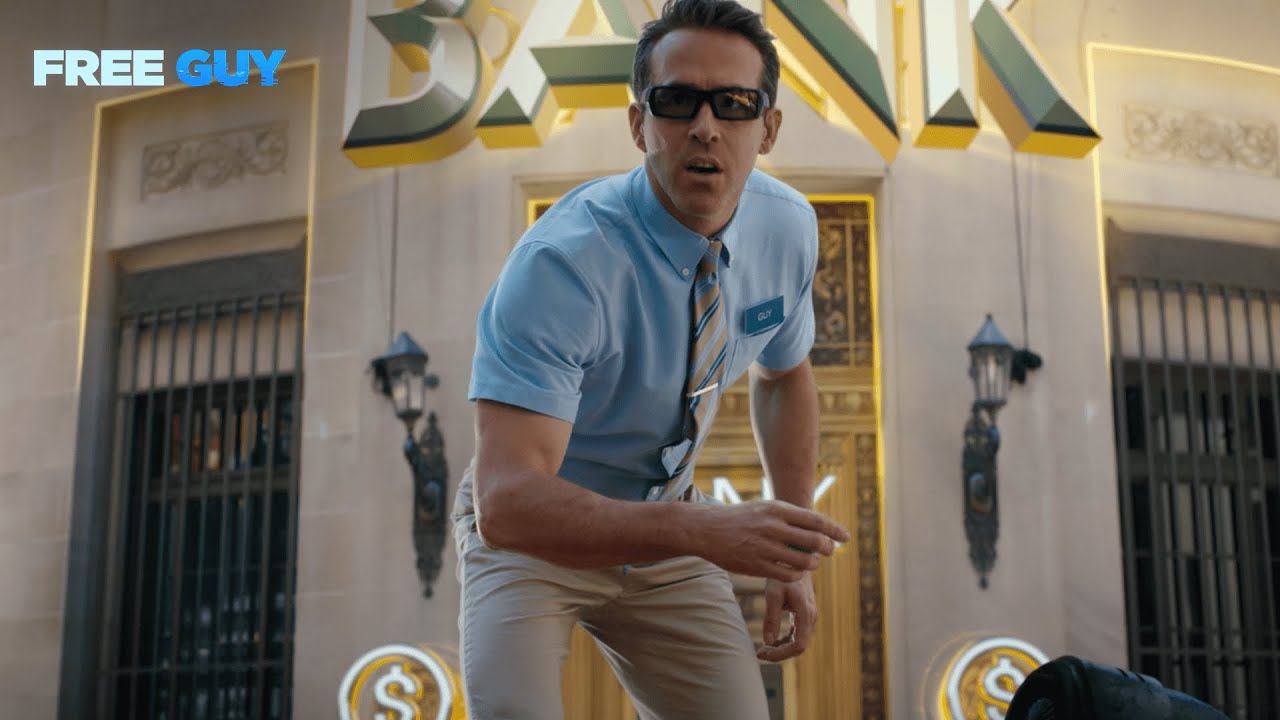 Brown Tortoise Sunglasses worn by One (Ryan Reynolds) in 6 Underground