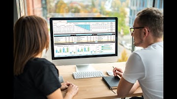 Financial Dashboard - Buy from https://premiumexcel.etsy.com