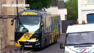 Le Bus du Borussia Dortmund près de Paris ( Issy c'est Paris) avant le match contre le PSG