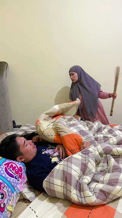 RAISHA SAMA AYAH KETAHUAN PURA PURA TIDUR PADAHAL MAIN GAME 🤣 #shorts