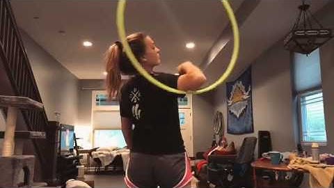 Hoop Tutorial: Vertical Elbow Duck-in Duck-out Pass