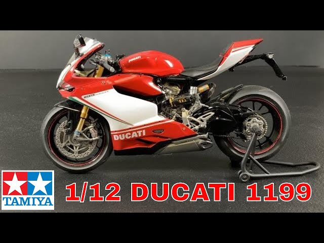 Maquette moto Ducati 1199 Panigale S - Tamiya 14129 - 1/12