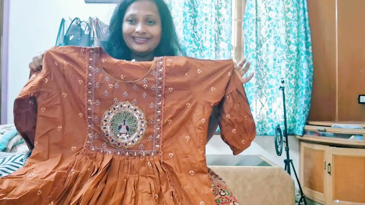 ಏನ್ ಏನ್ ಶಾಪಿಂಗ್ ಮಾಡ್ದೆ ನನ್ನ ಬರ್ತ್ಡೇಗೆ | ನನ್ನ ಹಸ್ಬೆಂಡ್ ಏನ್ ಕೊಡ್ಸಿದ್ರು???