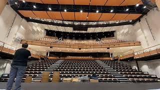 Nashua Center for the Arts - Seating Installation Resimi