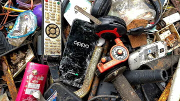 Looking for a phone in the junkyard || Restoration phone from junkyard