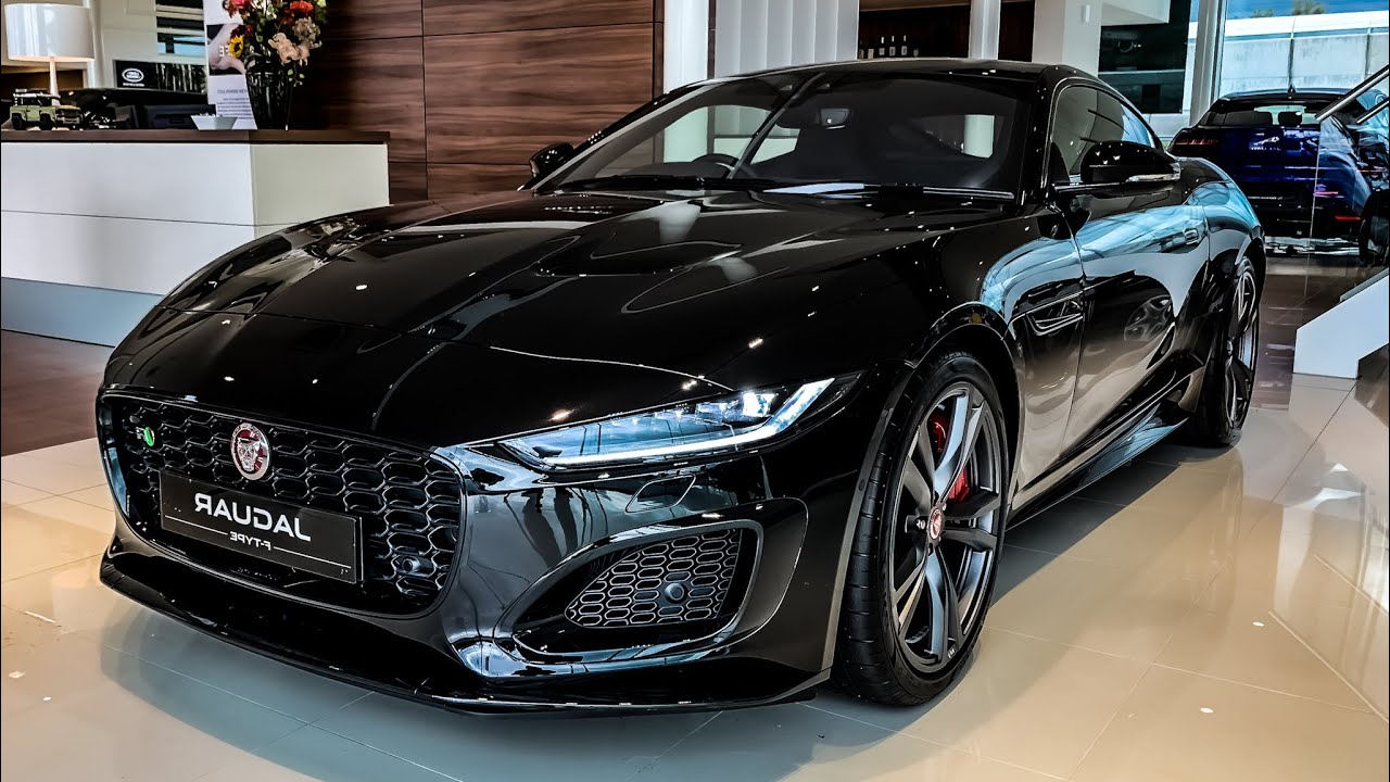 Jaguar F Type R 2021