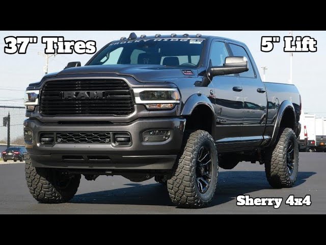 svag øje mørke Best Lifted Truck Ever? 2022 Ram 2500 Laramie Night Edition | Cummins & 37"  Tires - YouTube