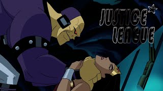 Wonder Woman is almost killed by Mongul, Superman rescues | justice league clip