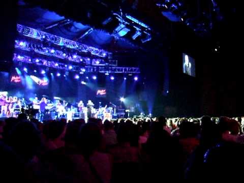 Phil Collins: 01.07.2010  Montreux: Papa Was A Rol...