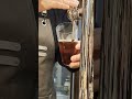 【麦酒大学】アサヒ マルエフ黒ビールとキリンラガービールのハーフ＆ハーフ【注ぎ分け】
