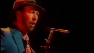 Richard Thompson - She Twists The Knife Again - BBC 1985