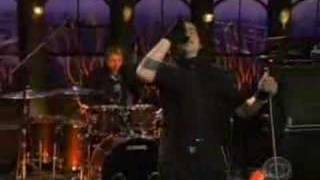 Three Days Grace - Pain (Late Late show live)