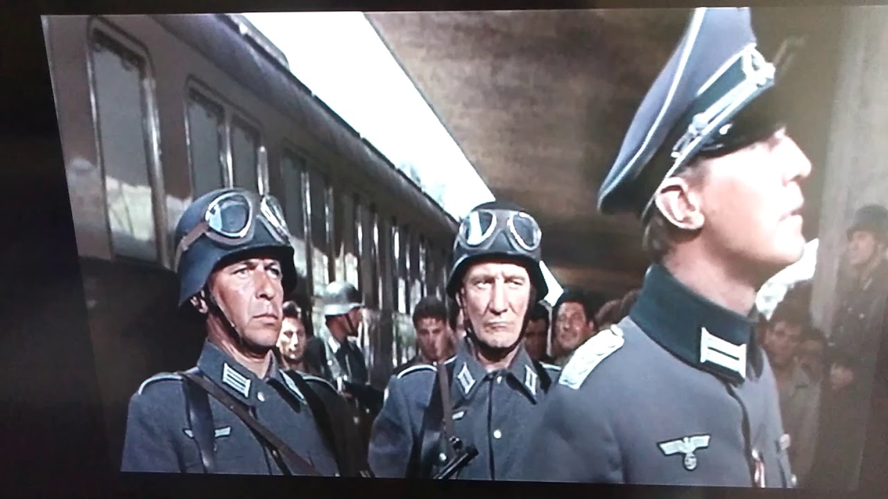 Von Ryan's Express : Orders