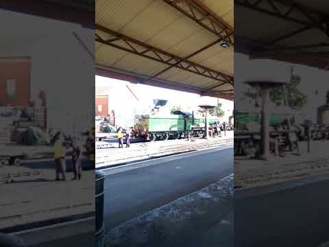 Front Loader loading