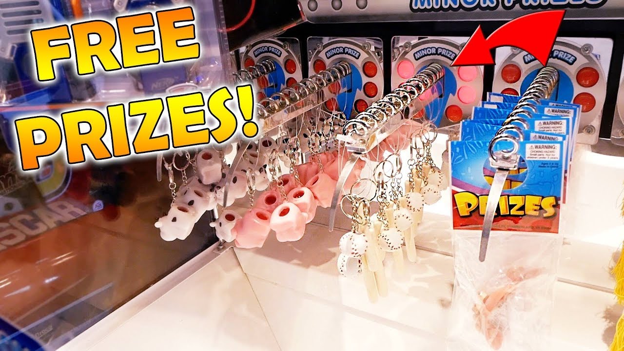 THIS ARCADE GAME GIVES YOU FREE PRIZES! YouTube