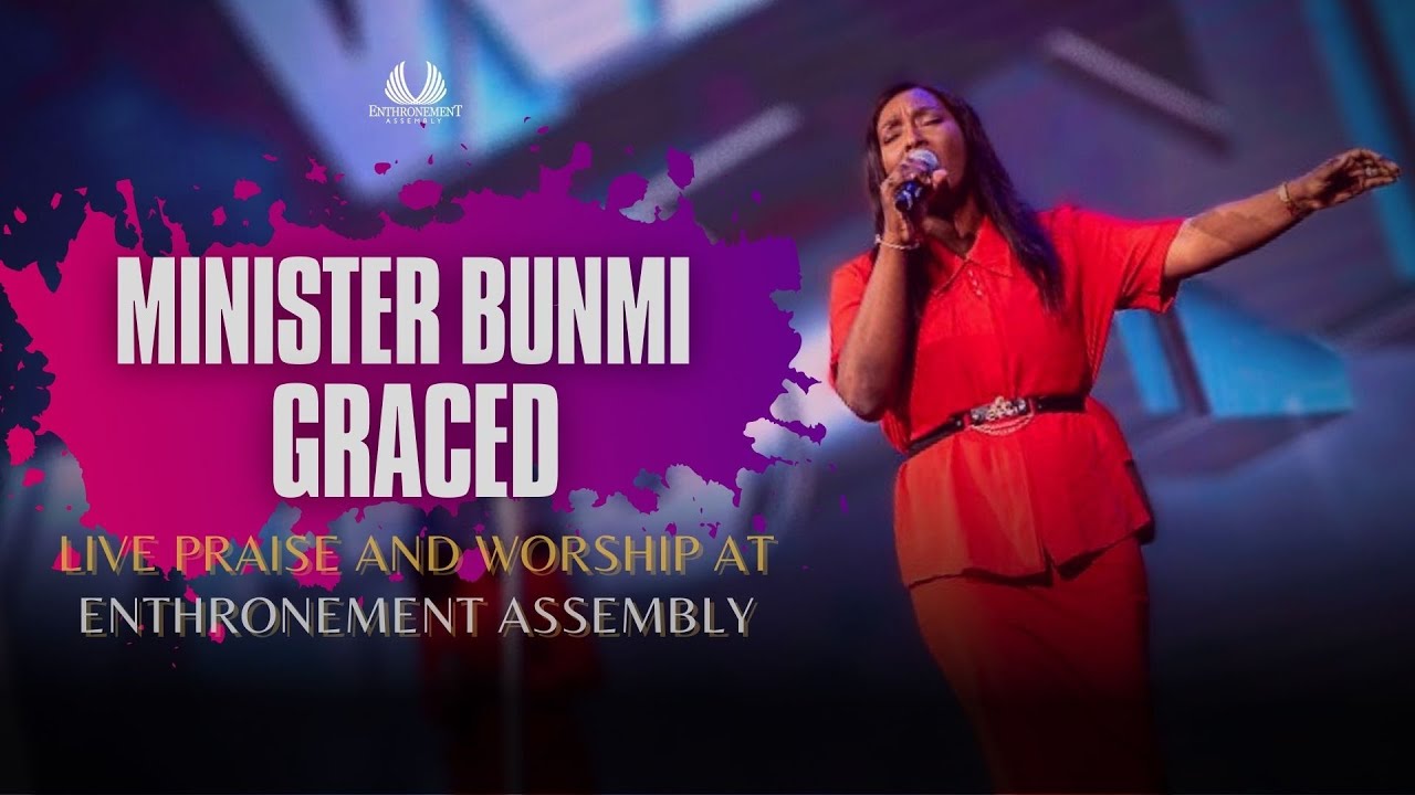 Minister Bunmi Graced In Live Praise And Worship At Enthronement