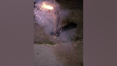 Excalibur Platinum 5" canister shell firework