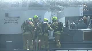 P1 Ts 18-7032 Brandweer Sliedrecht Met Spoed Naar Een Demonstratie Scheepsbrand Met Explosie