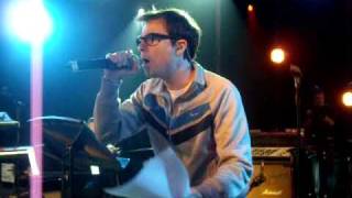 Rivers Cuomo [Weezer] - &quot;Viva La Vida&quot; (COLDPLAY COVER) NYC Secret Show 10.28.2009